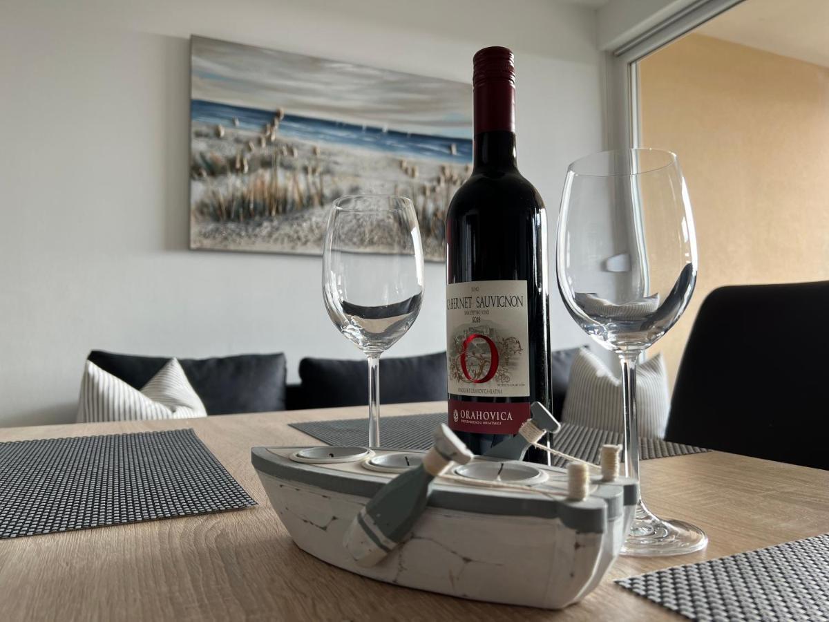 Maj Premium Apartment 4 Sterne - Neu Renoviert بوريتش المظهر الخارجي الصورة