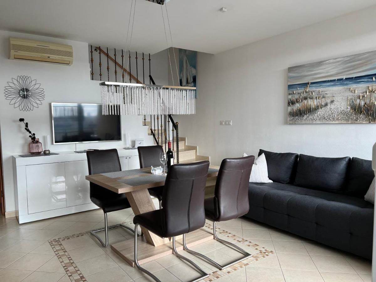 Maj Premium Apartment 4 Sterne - Neu Renoviert بوريتش المظهر الخارجي الصورة